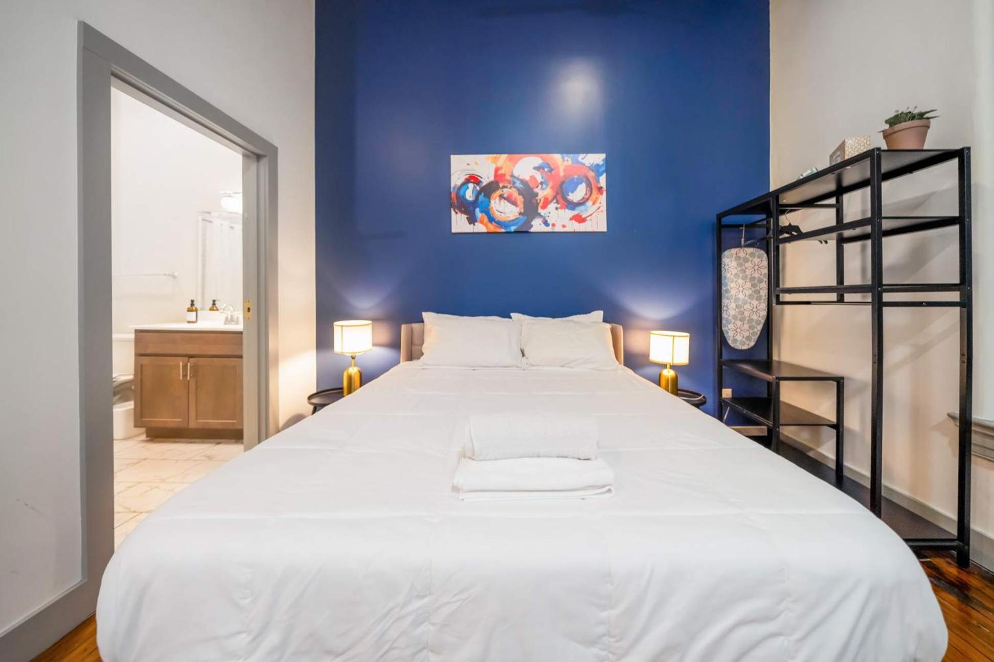 Bright And Modern Studio In Louisville # 404 Kültér fotó